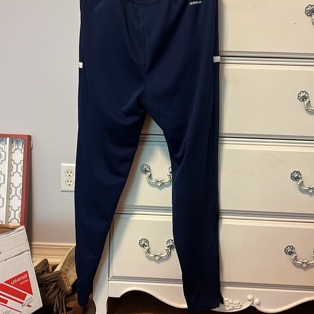 Sweats! - Picture 3 of 5